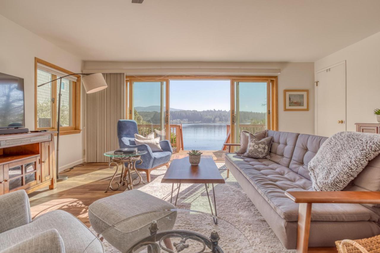 Regatta Park Lake House Lincoln City Exterior foto